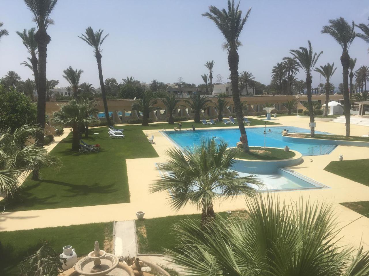 Hotel Les Palmiers Monastir Luaran gambar